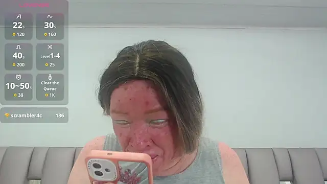 Snapshot of Kittywhiteass chatting on 09.11.25 Kittywhiteass online show from 09.11.25