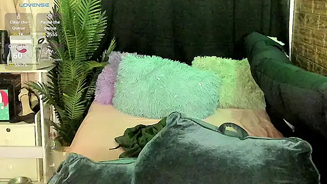Snapshot of Horny_Sassy chatting on 03.03.25 Horny Sassy online show from 03.03.25