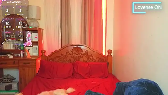 Snapshot of Horny_Sassy chatting on 10.22.25 Horny Sassy online show from 10.22.25