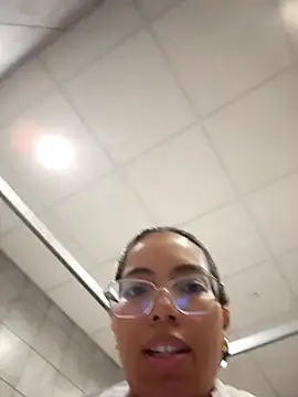 SheenaBrooke online show from 10.31.25