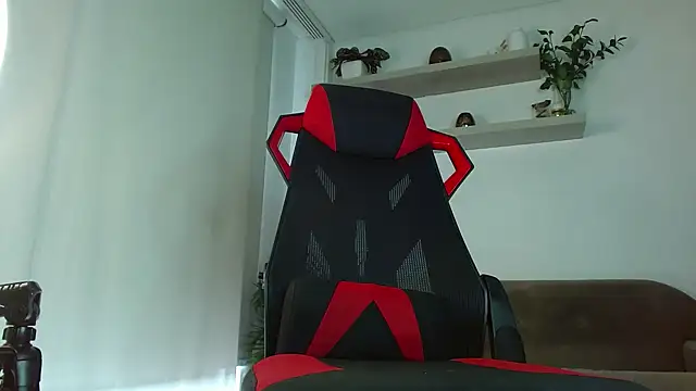 Robyn Miller online show from 09.12.25