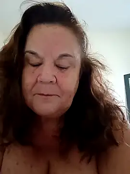 Yaya Mineira online show from 01.09.25