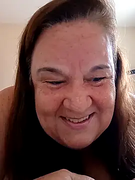 Yaya Mineira online show from 01.23.25