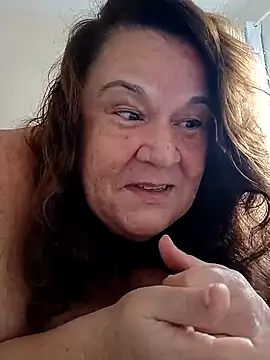 Yaya Mineira online show from 03.09.25