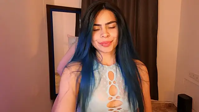 Snapshot of sexyladyy_ chatting on 10.08.25 sexyladyy  online show from 10.08.25