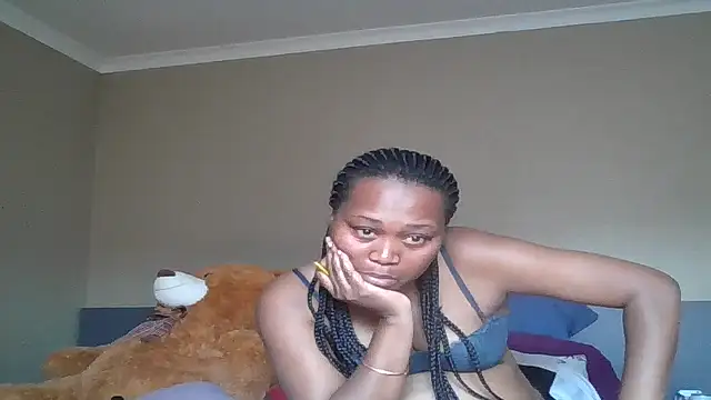 Snapshot of EbonySeductressx chatting on 09.24.25 EbonySeductressx online show from 09.24.25