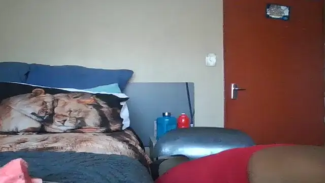 Snapshot of EbonySeductressx chatting on 10.19.25 EbonySeductressx online show from 10.19.25