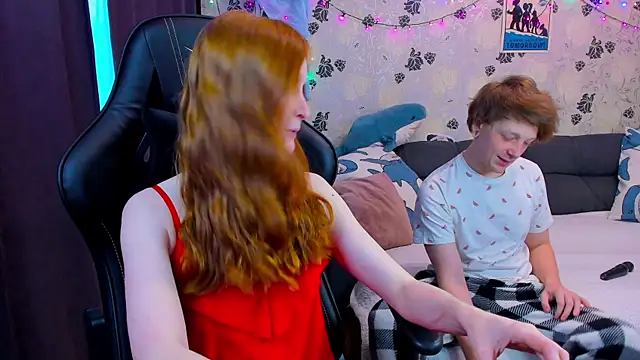 Snapshot of lakmsrrrmrrr chatting on 12.08.24 lakmsrrrmrrr online show from 12.08.24