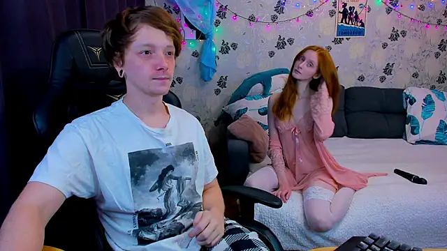 Snapshot of lakmsrrrmrrr chatting on 12.20.24 lakmsrrrmrrr online show from 12.20.24