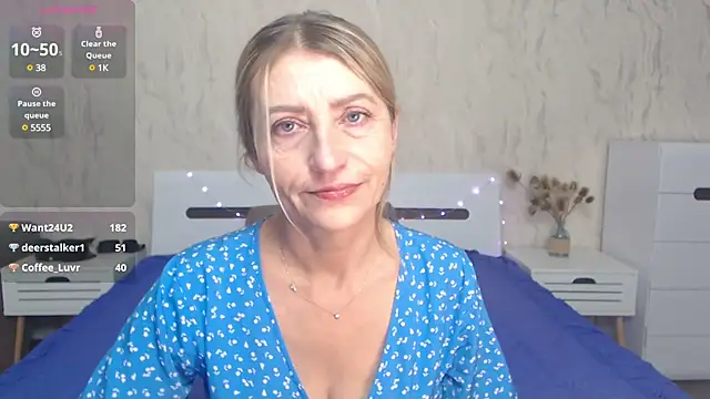 ZoeGrant online show from 12.28.24