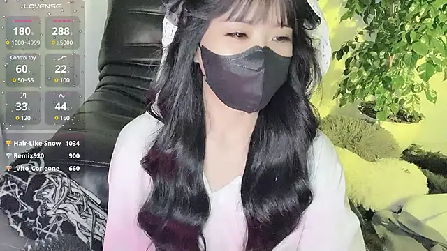 Mya Lee online show from 12.27.24