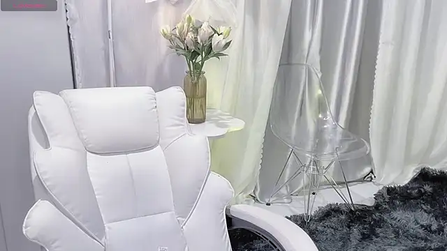 Mya Lee online show from 09.22.25