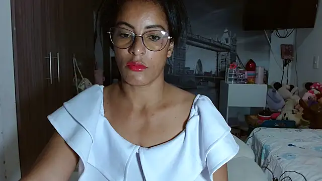 kateleyagrey online show from 12.14.24