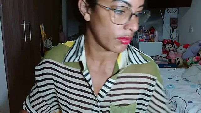 kateleyagrey online show from 12.17.24