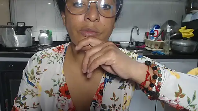 kateleyagrey online show from 01.08.26