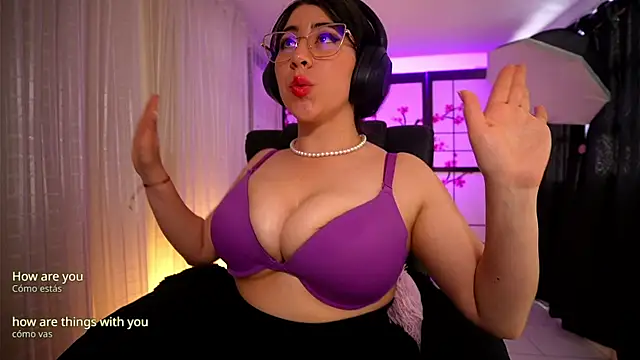 Snapshot of tu_julieta_gh chatting on 07.15.26 tu julieta gh online show from 07.15.26