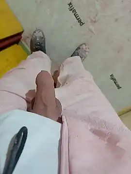 Snapshot of GeilerSchweizer chatting on 01.24.25 GeilerSchweizer online show from 01.24.25