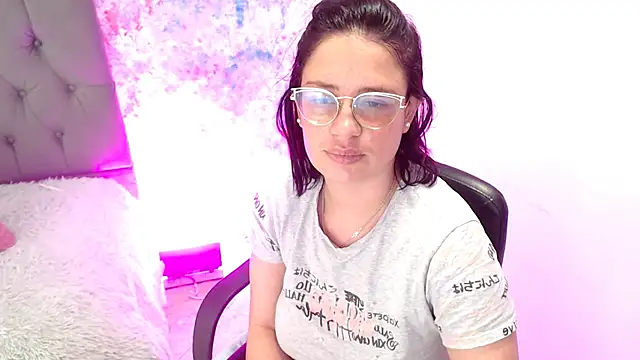 Violeta hornny online show from 02.19.25