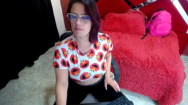 Violeta hornny online show from 03.18.25