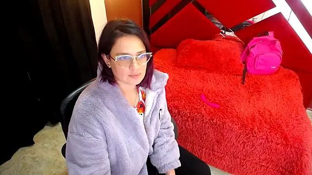 Violeta hornny online show from 03.18.25