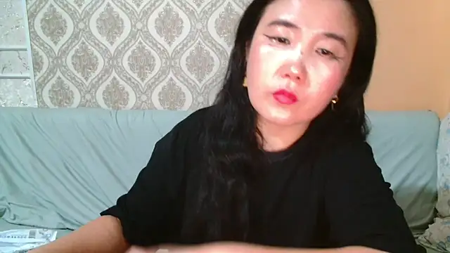Bet Lu online show from 02.22.25