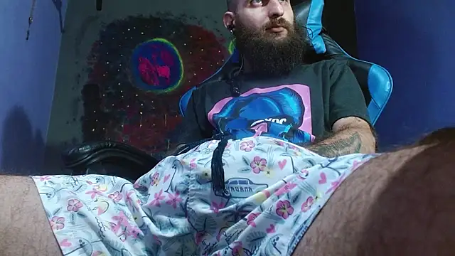 Snapshot of Tatted21xxx chatting on 01.10.25 Tatted21xxx online show from 01.10.25