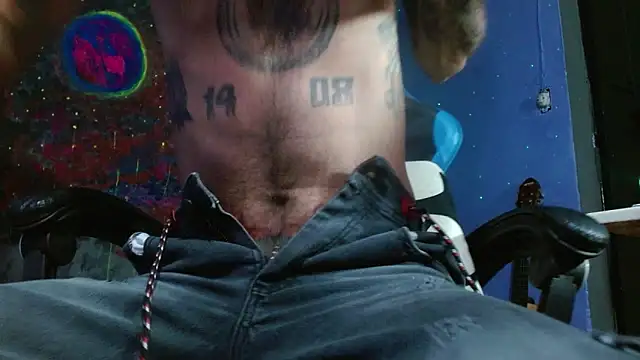 Snapshot of Tatted21xxx chatting on 01.21.25 Tatted21xxx online show from 01.21.25
