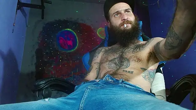 Snapshot of Tatted21xxx chatting on 02.19.25 Tatted21xxx online show from 02.19.25