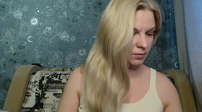 BlondeFox online show from 02.03.25