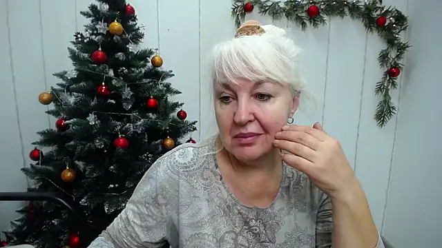 BlondyLeeBest online show from 12.01.24