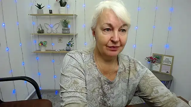 BlondyLeeBest online show from 01.26.25