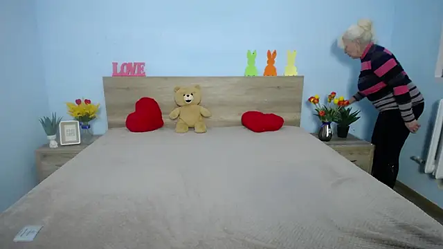 BlondyLeeBest online show from 03.09.25