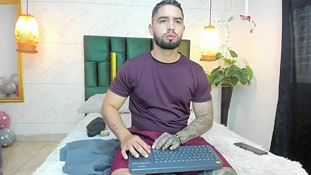 matteosantos online show from 10.17.25