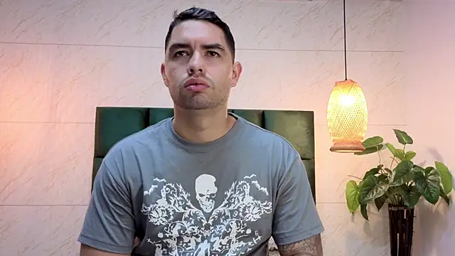 matteosantos online show from 10.21.25