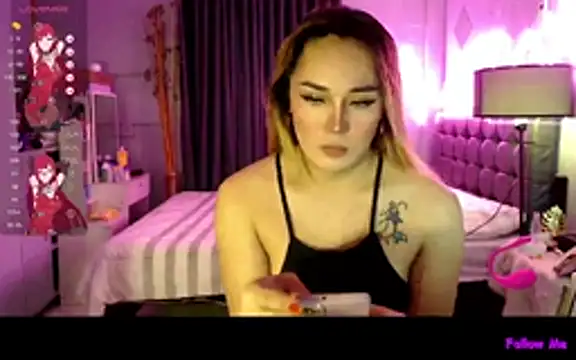 DivaMooree online show from 11.13.25