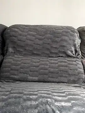 LoGaNfree88 online show from 03.14.25