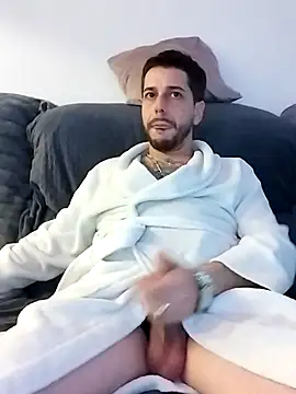 LoGaNfree88 online show from 03.21.25