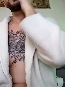 LoGaNfree88 online show from 02.13.26