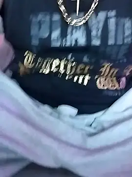 LoGaNfree88 online show from 04.24.26