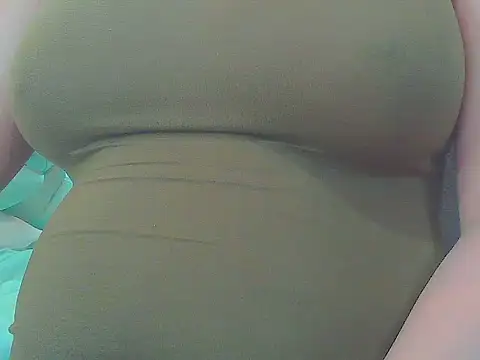 Snapshot of keepmepregnantT chatting on 10.09.25 keepmepregnantT online show from 10.09.25