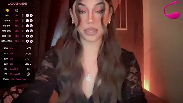 Snapshot of madam_agnes1 chatting on 10.21.25 madam agnes1 online show from 10.21.25