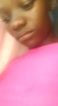 Snapshot of shape30 chatting on 01.13.25 shape30 online show from 01.13.25