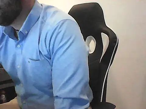 Snapshot of Kalel17073 chatting on 06.16.26 Kalel17073 online show from 06.16.26