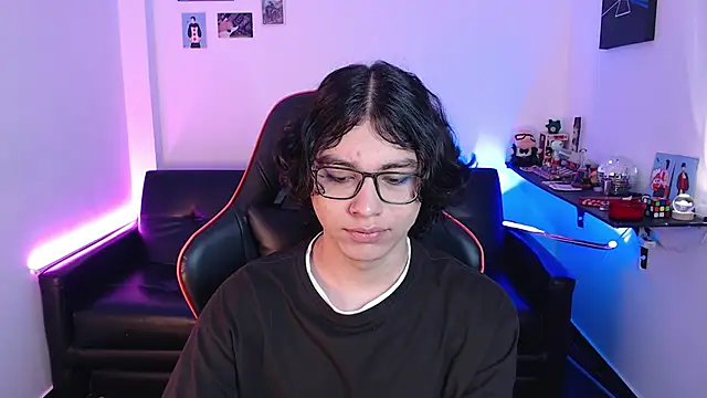 malik harrison   online show from 12.13.24