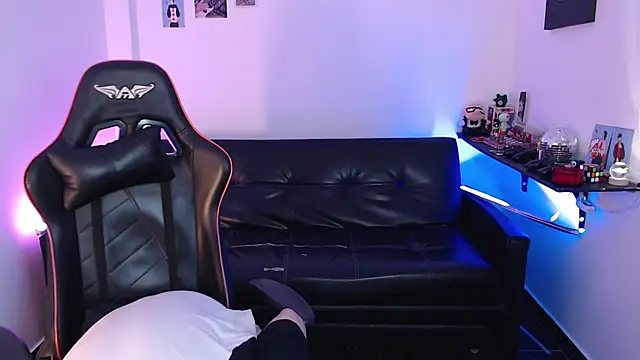 malik harrison   online show from 12.16.24