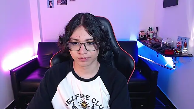 malik harrison   online show from 12.16.24