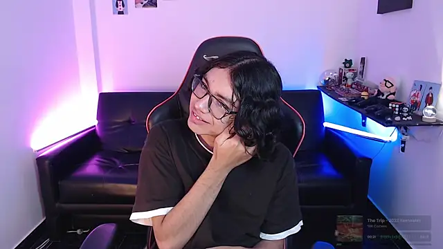 malik harrison   online show from 01.11.25