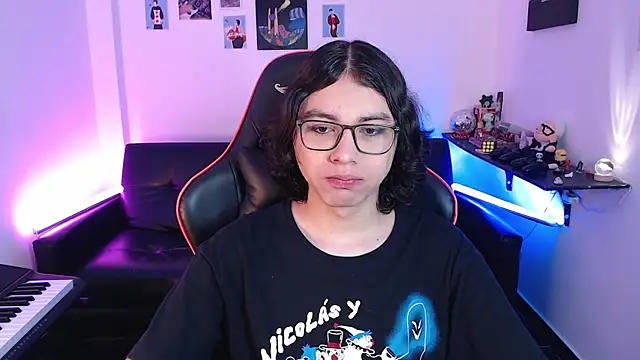 malik harrison   online show from 02.11.25