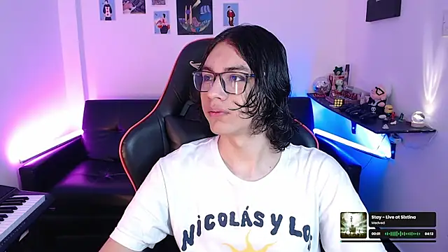 malik harrison   online show from 02.12.25