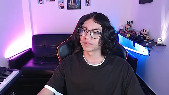 malik harrison   online show from 02.13.25